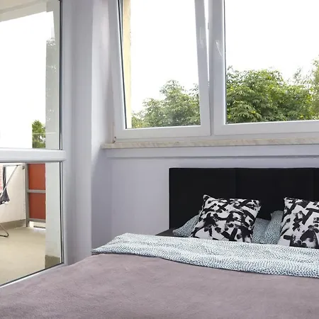 Apartment - Ul Czarnieckiego Wroclaw